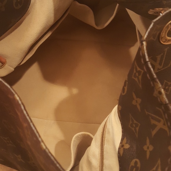 SOLD Louis Vuitton Artsy MM preloved, very clean! - Picture 6 of 8